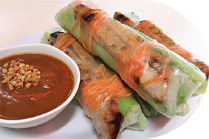 photo of chicken summer rolls