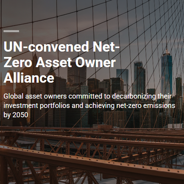 Railing of the Brooklyn Bridge with skyscrapers in the background. Over the image the following text is written in white "UN-convened Net-Zer0 Asset Owner Alliance" and smaller white text written underneath "Global asset owners committed to decarboniing their investment portfolios and achieving net-zero emissions by 2050".